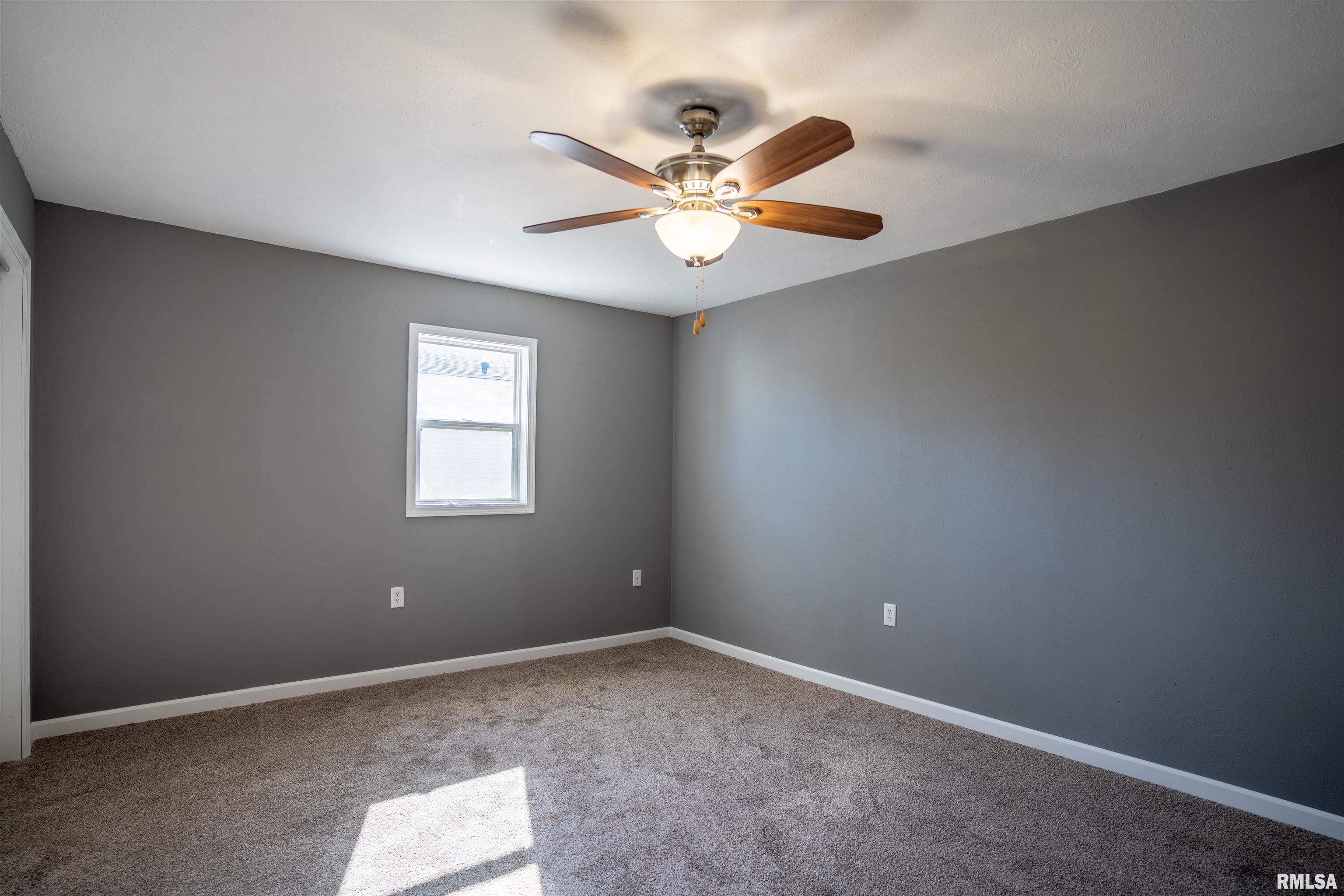 13964 First Street Pekin, IL 61554 - Photo 20 of 33 Gallery Image 20