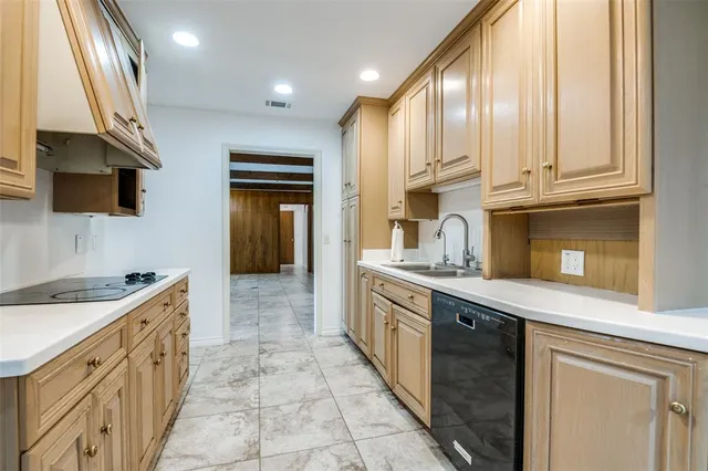 $3,250 | 1701 Midcrest Drive, Plano, TX 75075