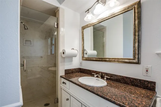 $3,250 | 1701 Midcrest Drive, Plano, TX 75075