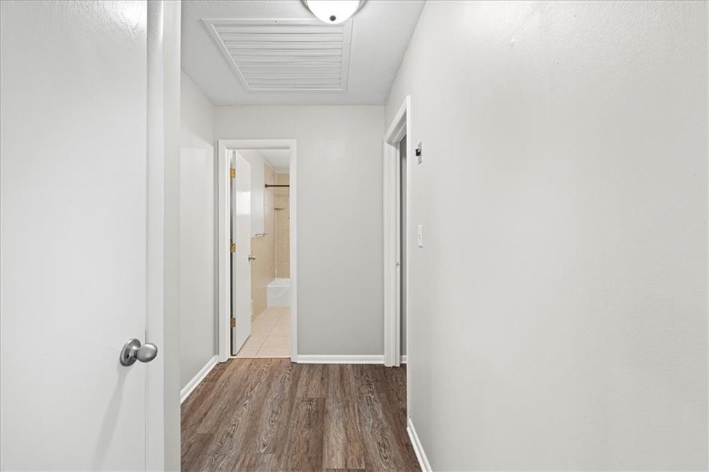 8021 Holmes Road Kansas City, MO 64131 - Photo 16 of 34