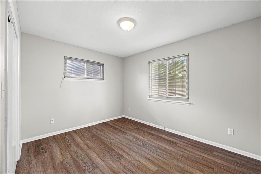 8021 Holmes Road Kansas City, MO 64131 - Photo 18 of 34