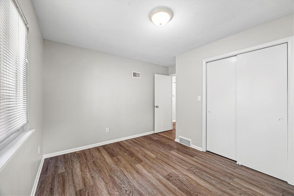 8021 Holmes Road Kansas City, MO 64131 - Photo 19 of 34