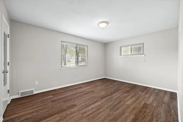 $325,000 | 8021 Holmes Road, Kansas City, MO 64131