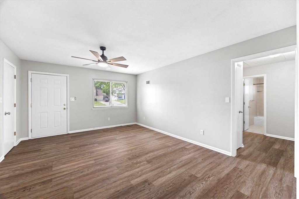 8021 Holmes Road Kansas City, MO 64131 - Photo 9 of 34