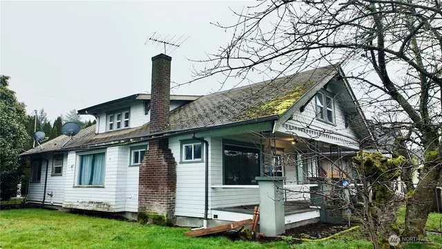 $299,000 | 4501 Pacific Avenue, Tacoma, WA 98418