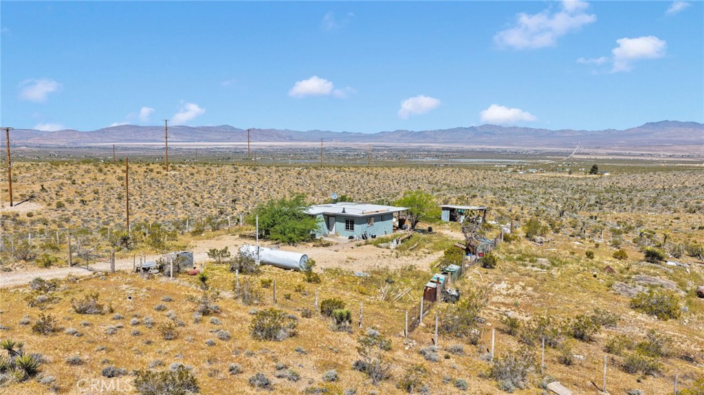 6909 Camp Rock Road Lucerne Valley, CA 92356 - Photo 4 of 11 a view of a city