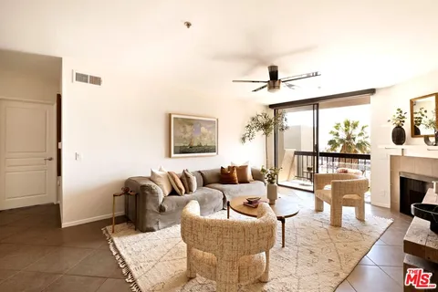 $725,000 | 7320 Hawthorn Avenue, Unit 408, Los Angeles, CA 90046