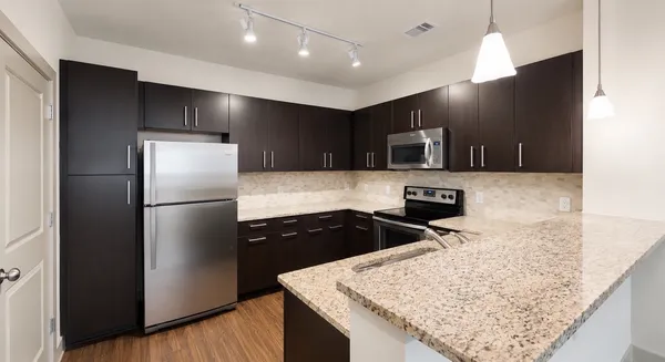 $1,248 | 1340 West Gray Street, Unit 416, Houston, TX 77019