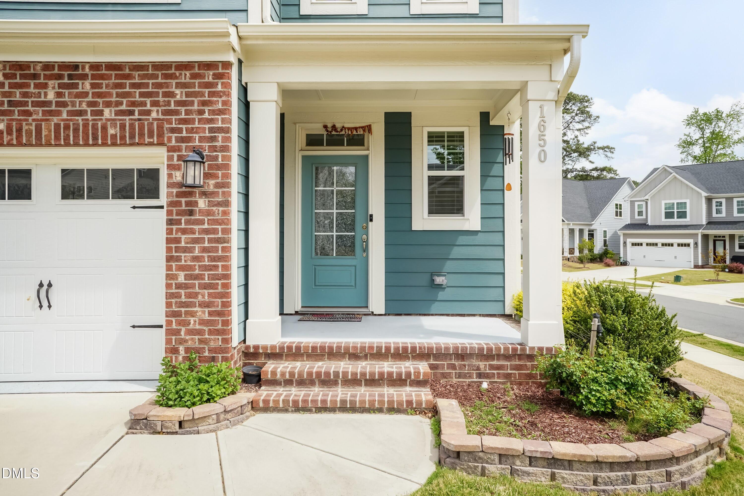 1650 Wilde Bend Apex, NC 27523 - Photo 7 of 51 Porch 01