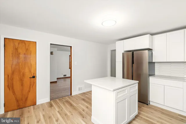 $3,350 | 265 Edinburg Road, Hamilton, NJ 08619