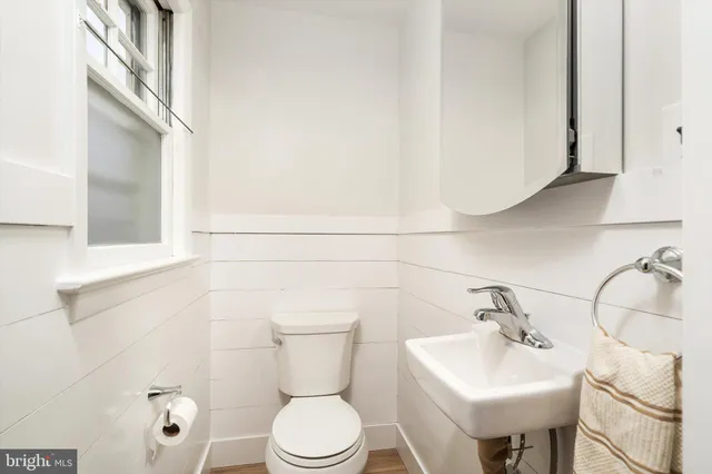 $3,350 | 265 Edinburg Road, Hamilton, NJ 08619