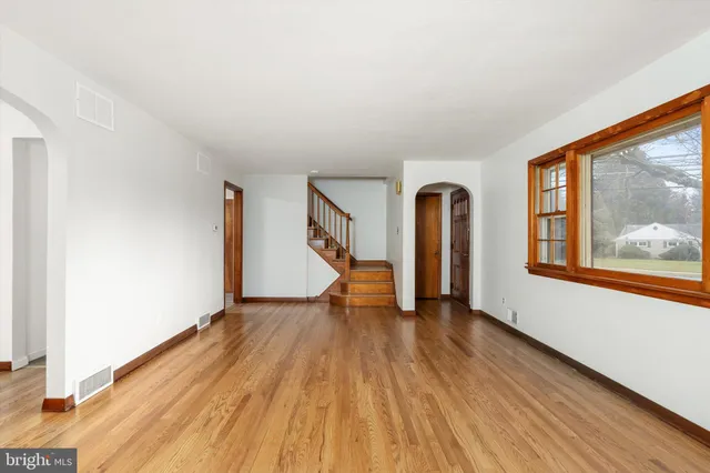 $3,350 | 265 Edinburg Road, Hamilton, NJ 08619