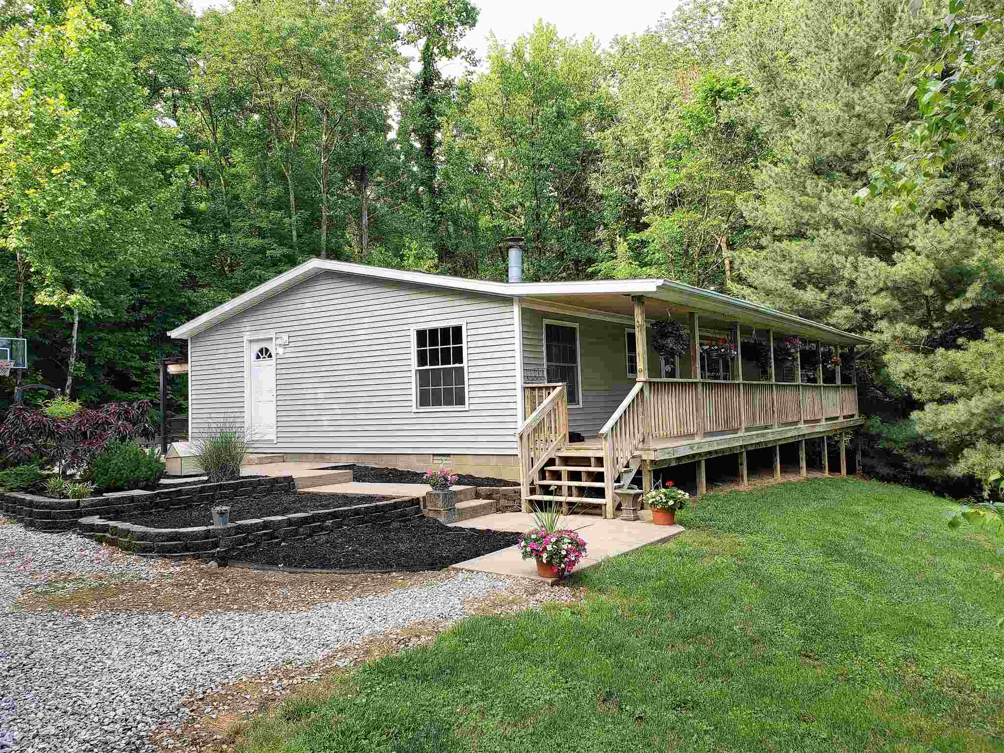 7460 West May Road Bloomington, IN 47403 - Photo 5 of 34