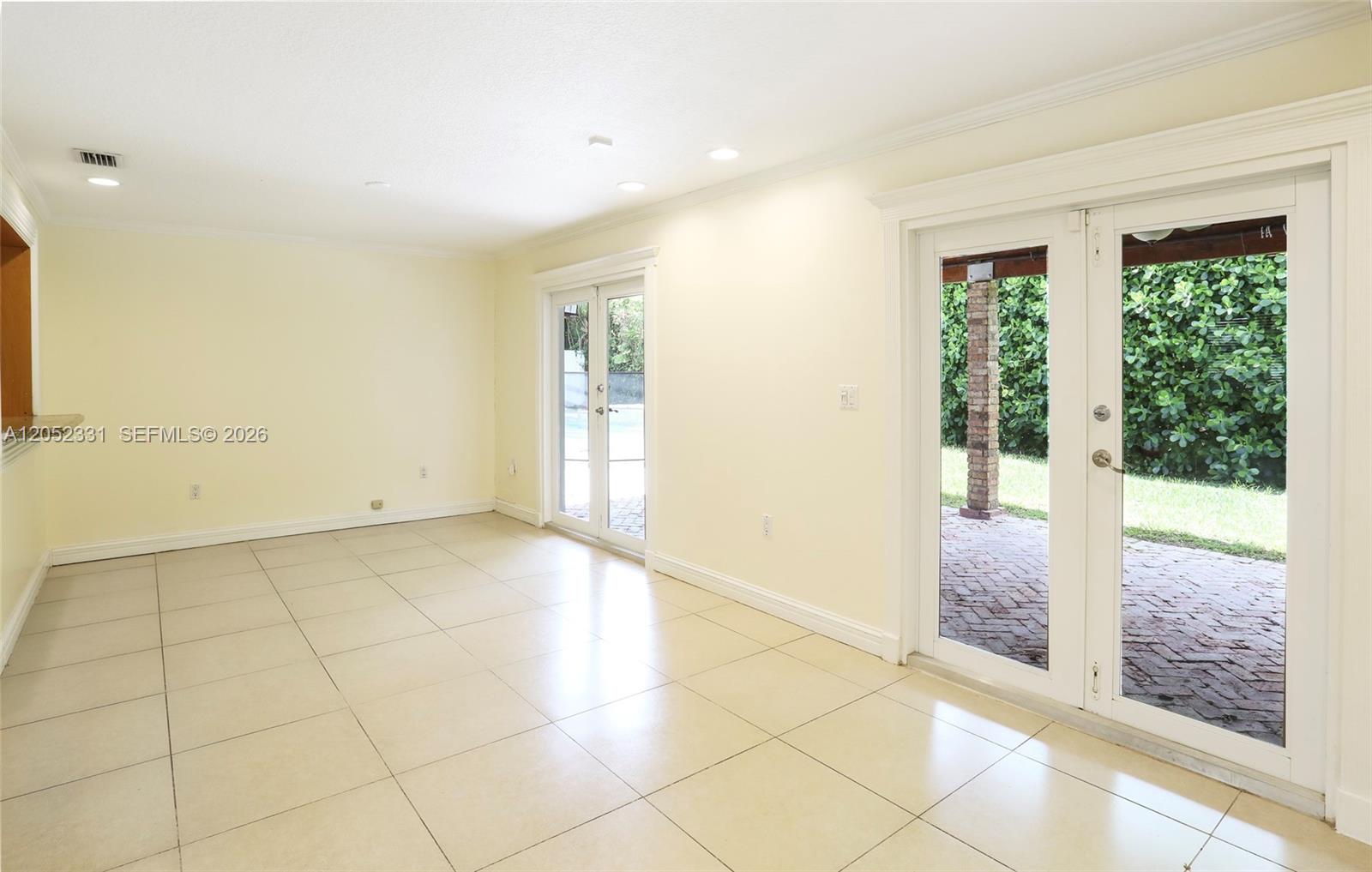8870 Southwest 86th Street Miami, FL 33173 - Photo 29 of 44