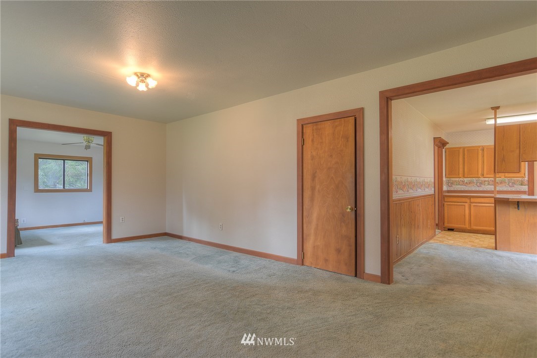 8841 Littlerock Road Southwest Tumwater, WA 98512 - Photo 3 of 15 Gallery Image 3