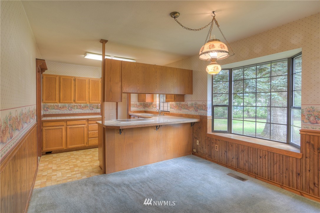 8841 Littlerock Road Southwest Tumwater, WA 98512 - Photo 5 of 15 Gallery Image 5