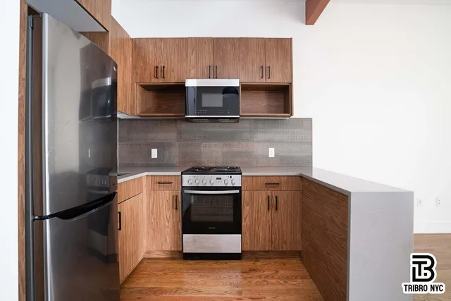 $2,700 | 109 Bruckner Boulevard, Unit 202 | Mott Haven
