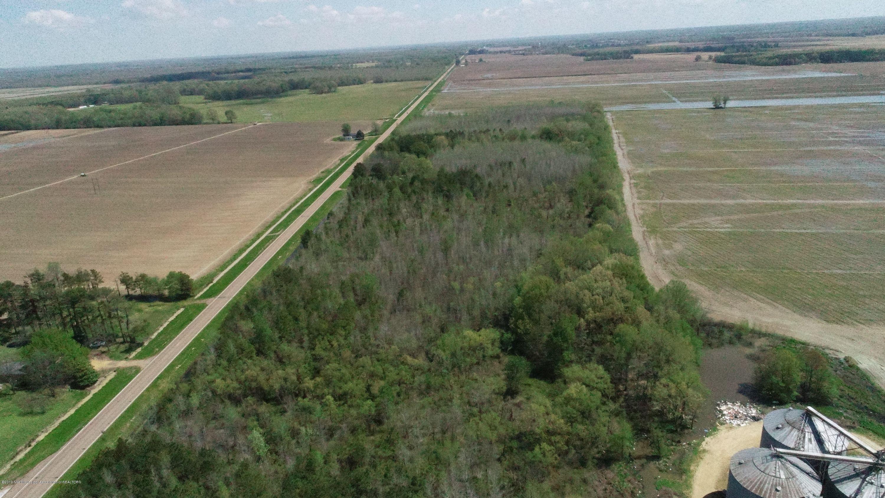 780 Locke Station Road Batesville, MS 38606 - Photo 11 of 37 3