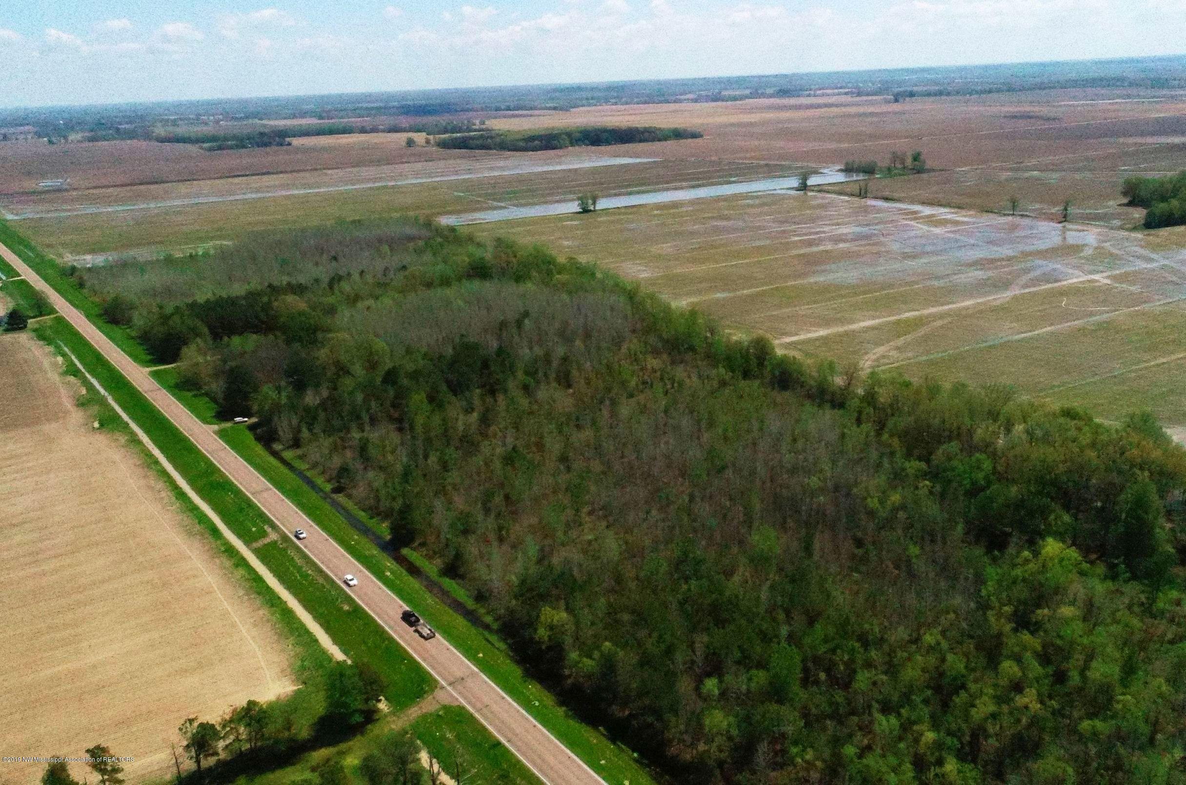 780 Locke Station Road Batesville, MS 38606 - Photo 27 of 37 24