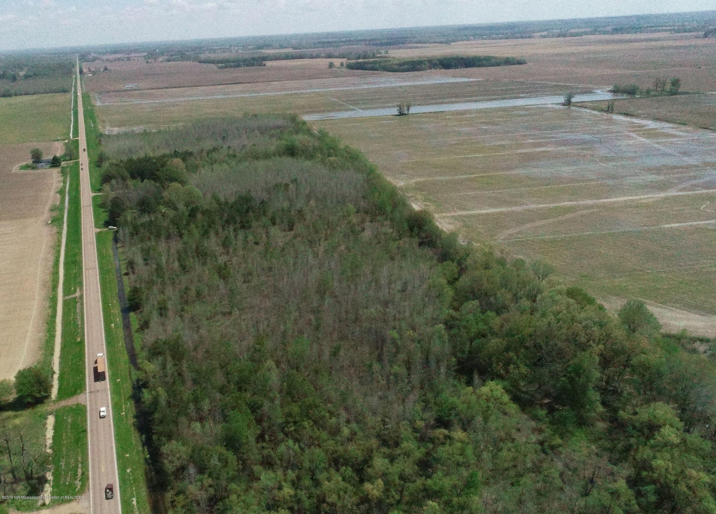 780 Locke Station Road Batesville, MS 38606 - Photo 28 of 37 26