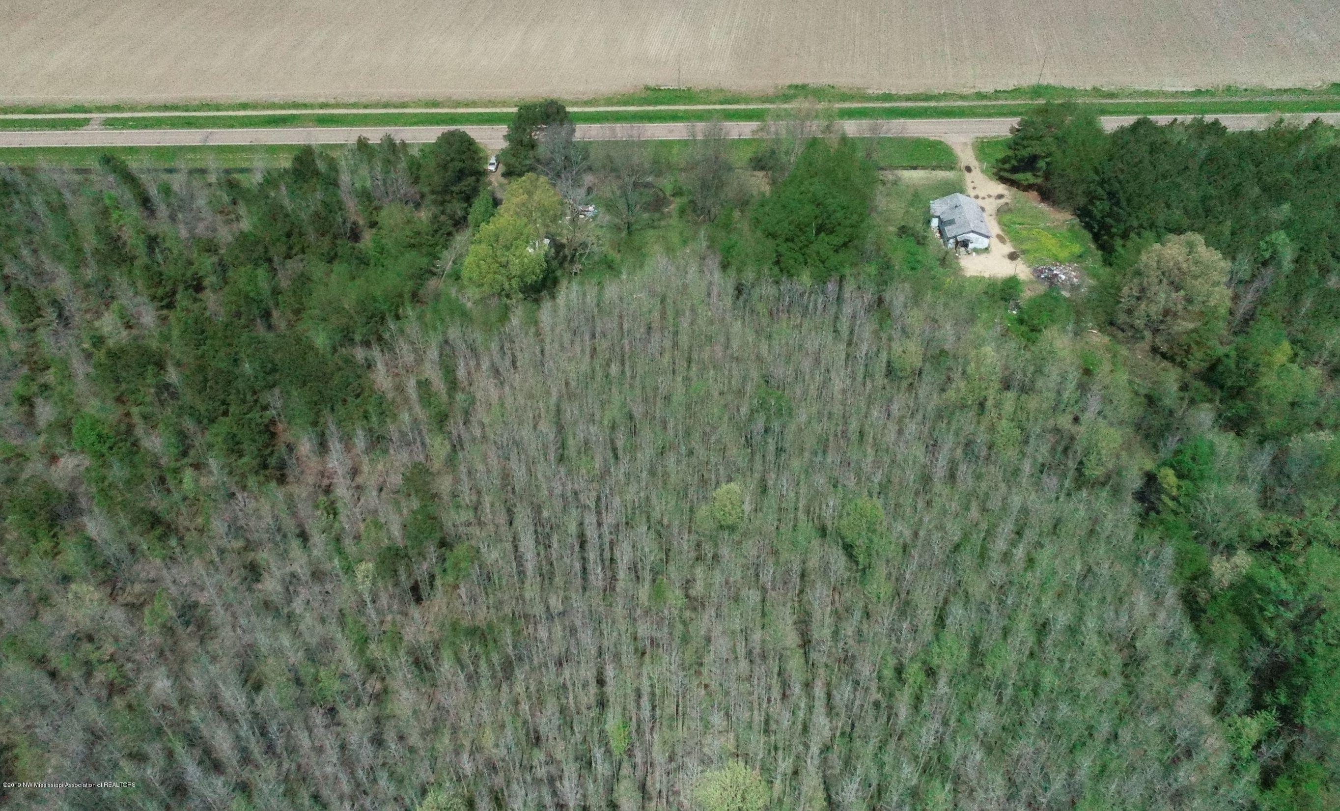 780 Locke Station Road Batesville, MS 38606 - Photo 31 of 37 29