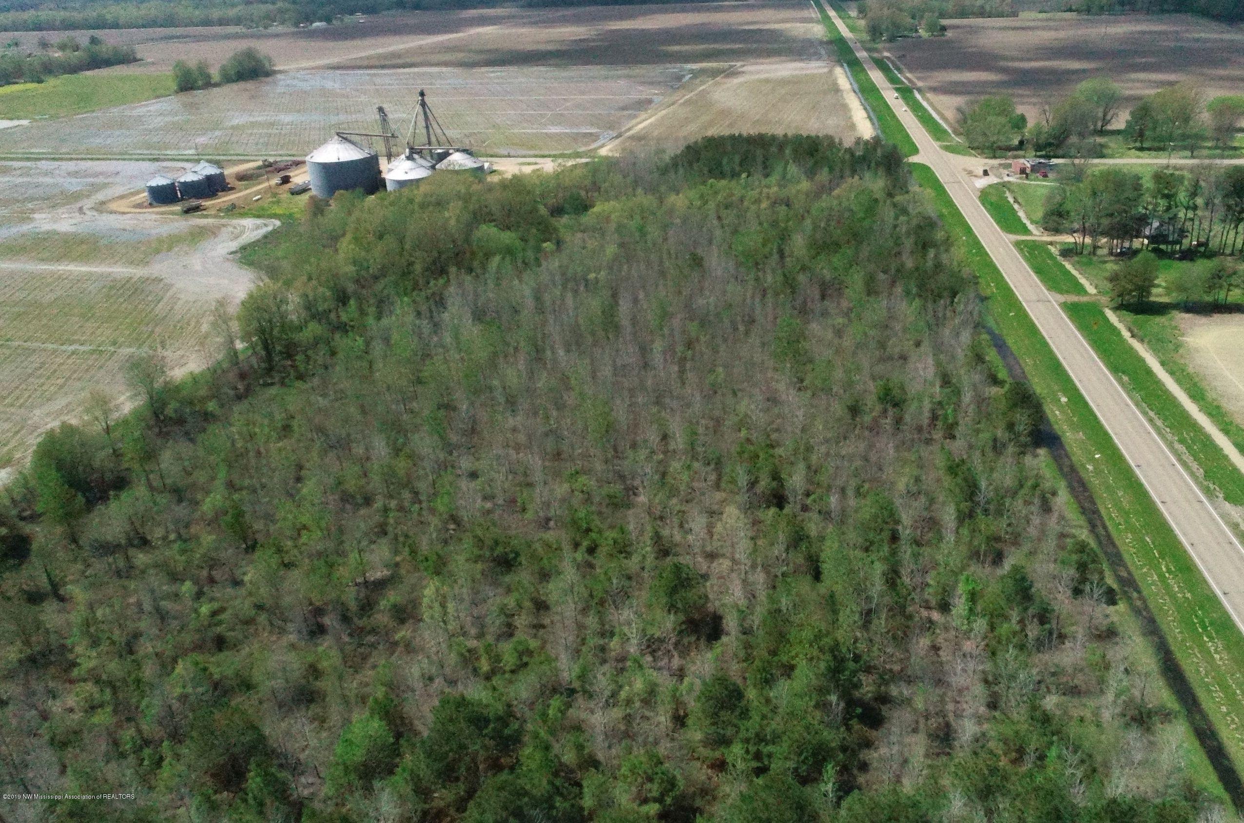 780 Locke Station Road Batesville, MS 38606 - Photo 33 of 37 31