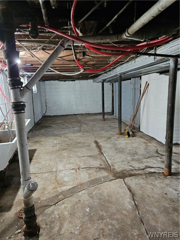 41 Pershing Avenue Buffalo, NY 14211 - Photo 15 of 19