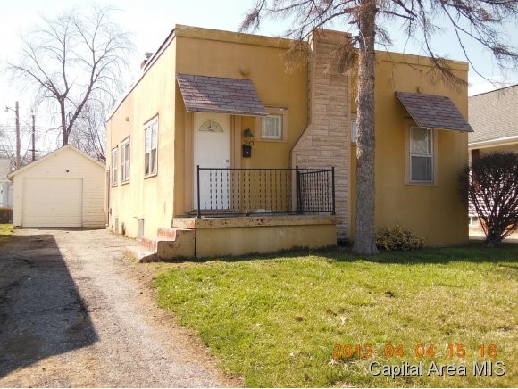 2445 South 6th Street Springfield, IL 62703 - Photo 1 of 8