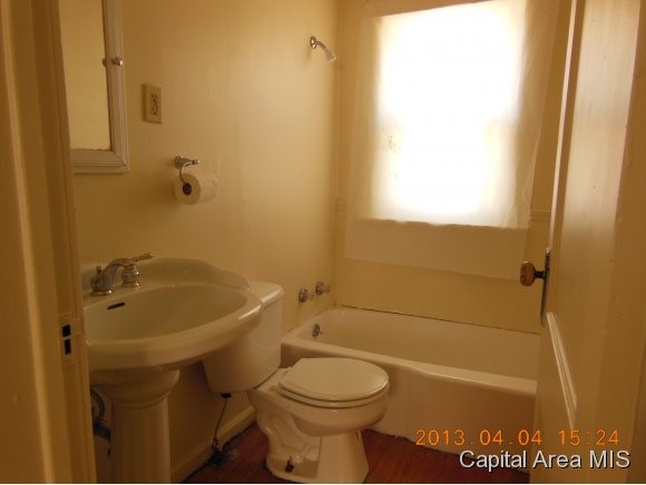 2445 South 6th Street Springfield, IL 62703 - Photo 8 of 8