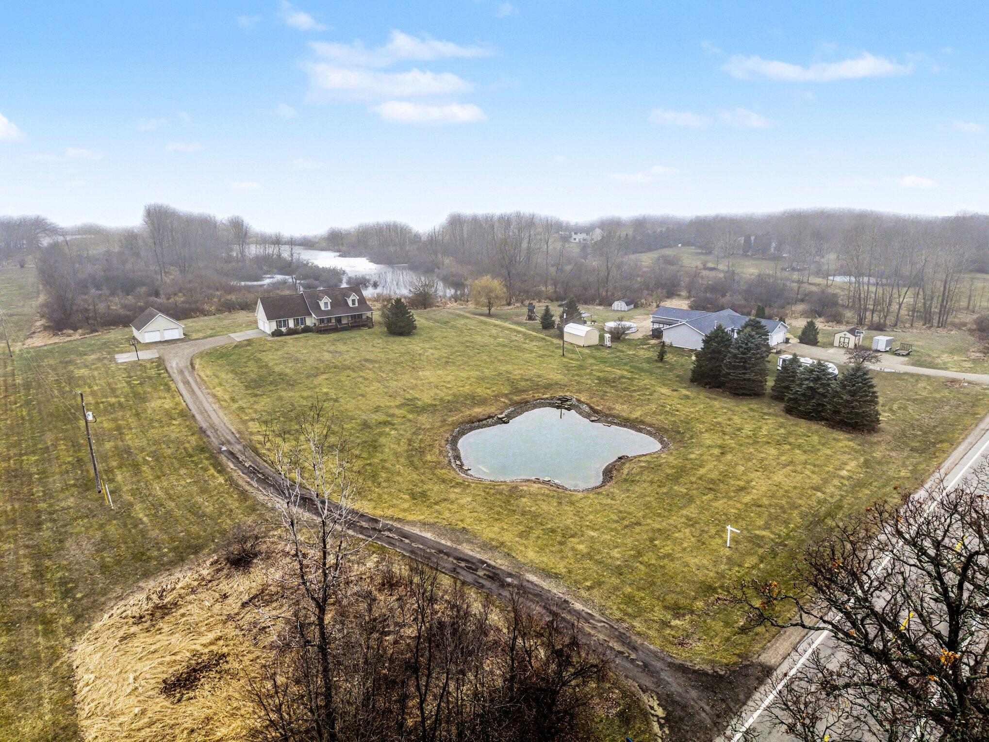 10487 Territorial Road Munith, MI 49259 - Photo 27 of 31 030_file_6779