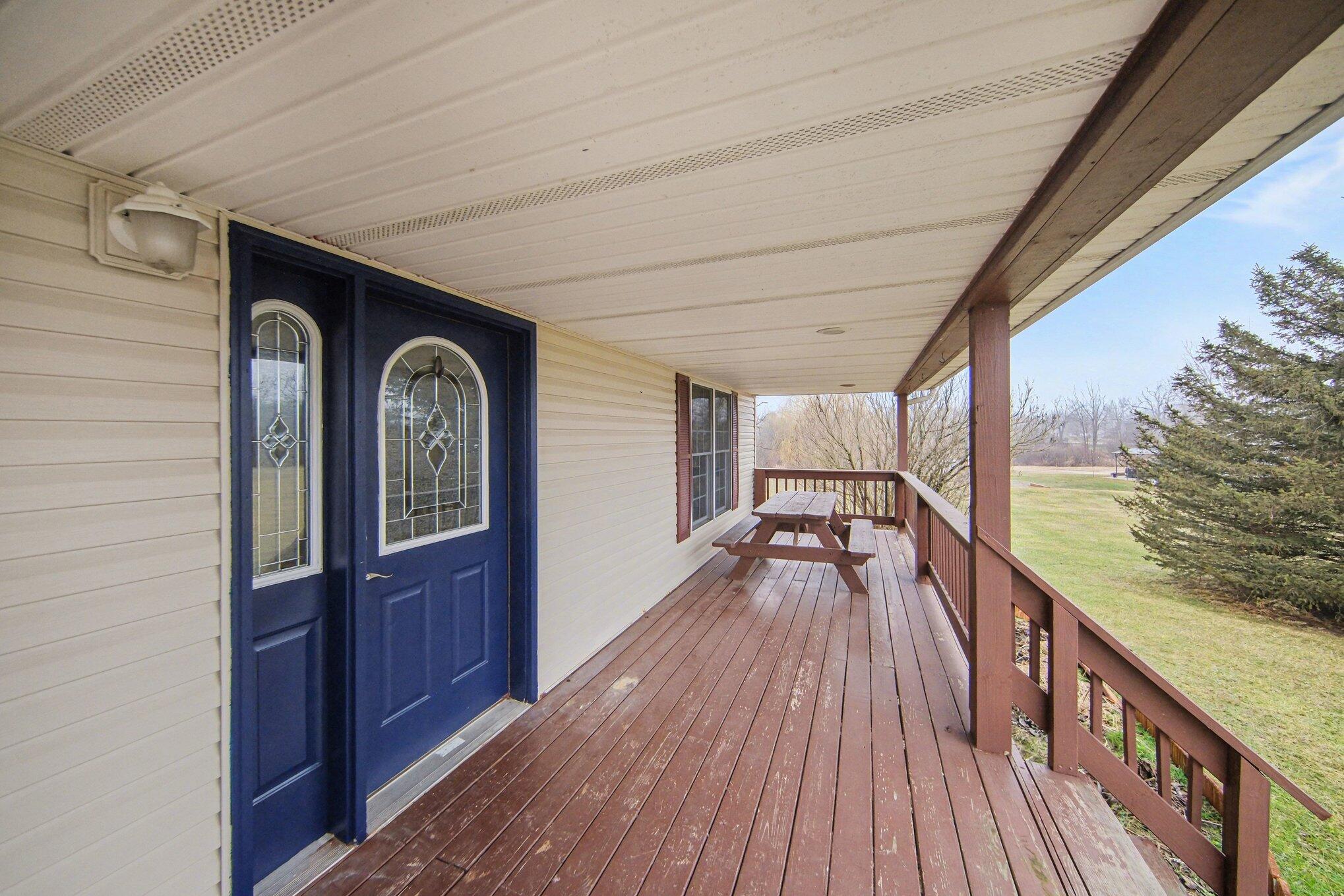 10487 Territorial Road Munith, MI 49259 - Photo 3 of 31 004_file_9933