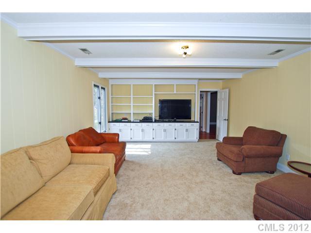 5308 Hillingdon Road Charlotte, NC 28226 - Photo 14 of 16 Gallery Image 14
