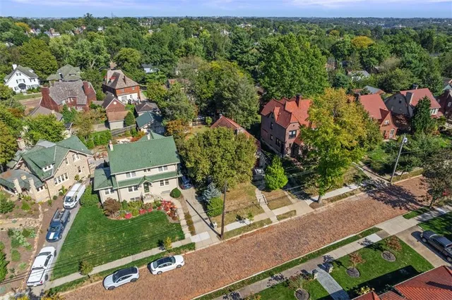 $739,900 | 211 Outlook Drive, Pittsburgh, PA 15228