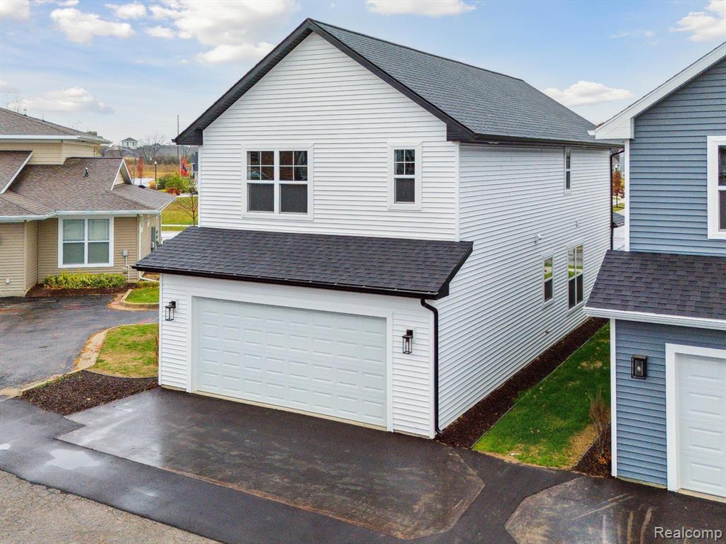 1705 Ashfield Street Howell, MI 48855 - Photo 4 of 54