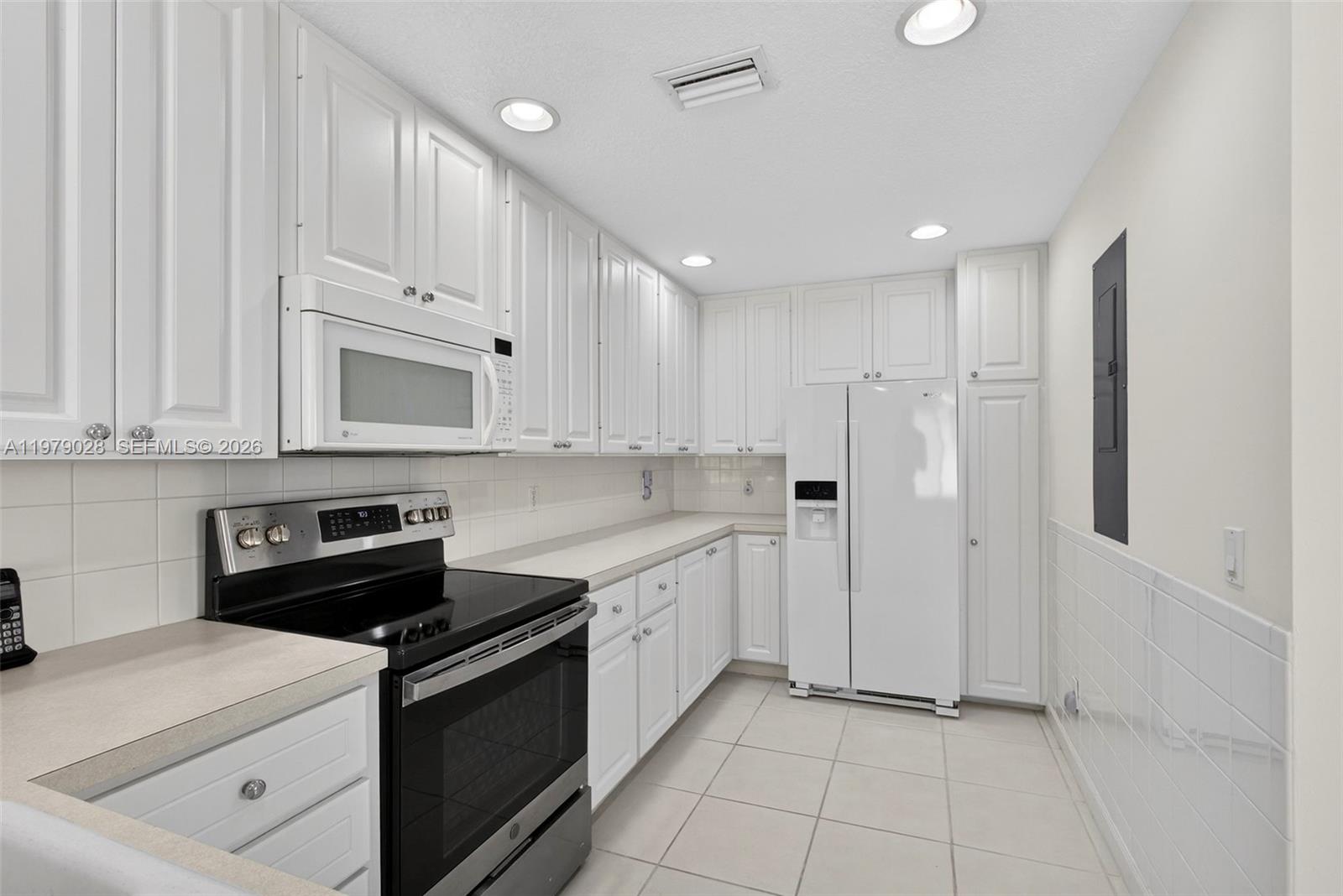 4022 Parkside Drive Jupiter, FL 33458 - Photo 19 of 76