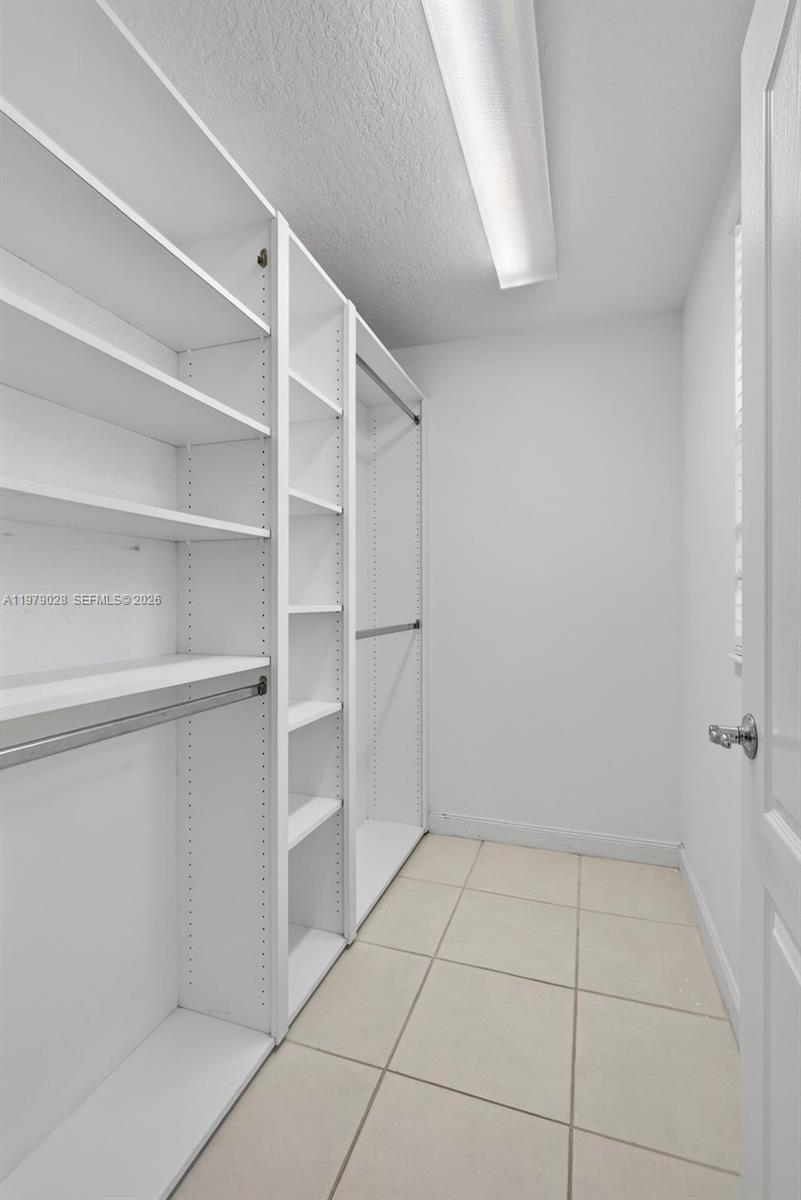 4022 Parkside Drive Jupiter, FL 33458 - Photo 9 of 76
