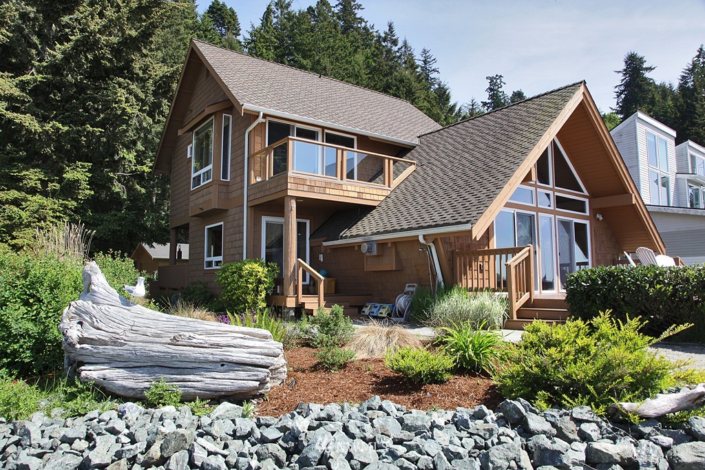 6252 Barr Beach Road Freeland, WA 98249 - Photo 23 of 25
