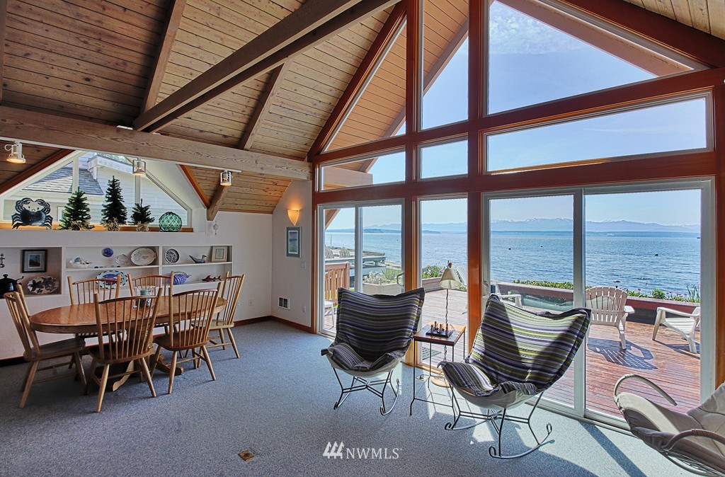 6252 Barr Beach Road Freeland, WA 98249 - Photo 6 of 25