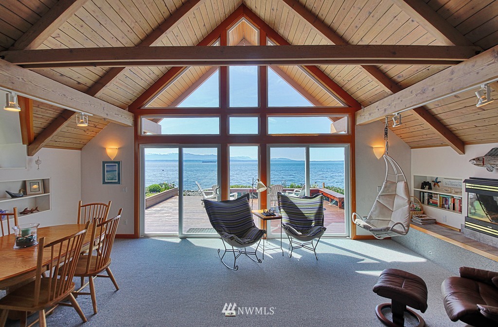 6252 Barr Beach Road Freeland, WA 98249 - Photo 9 of 25