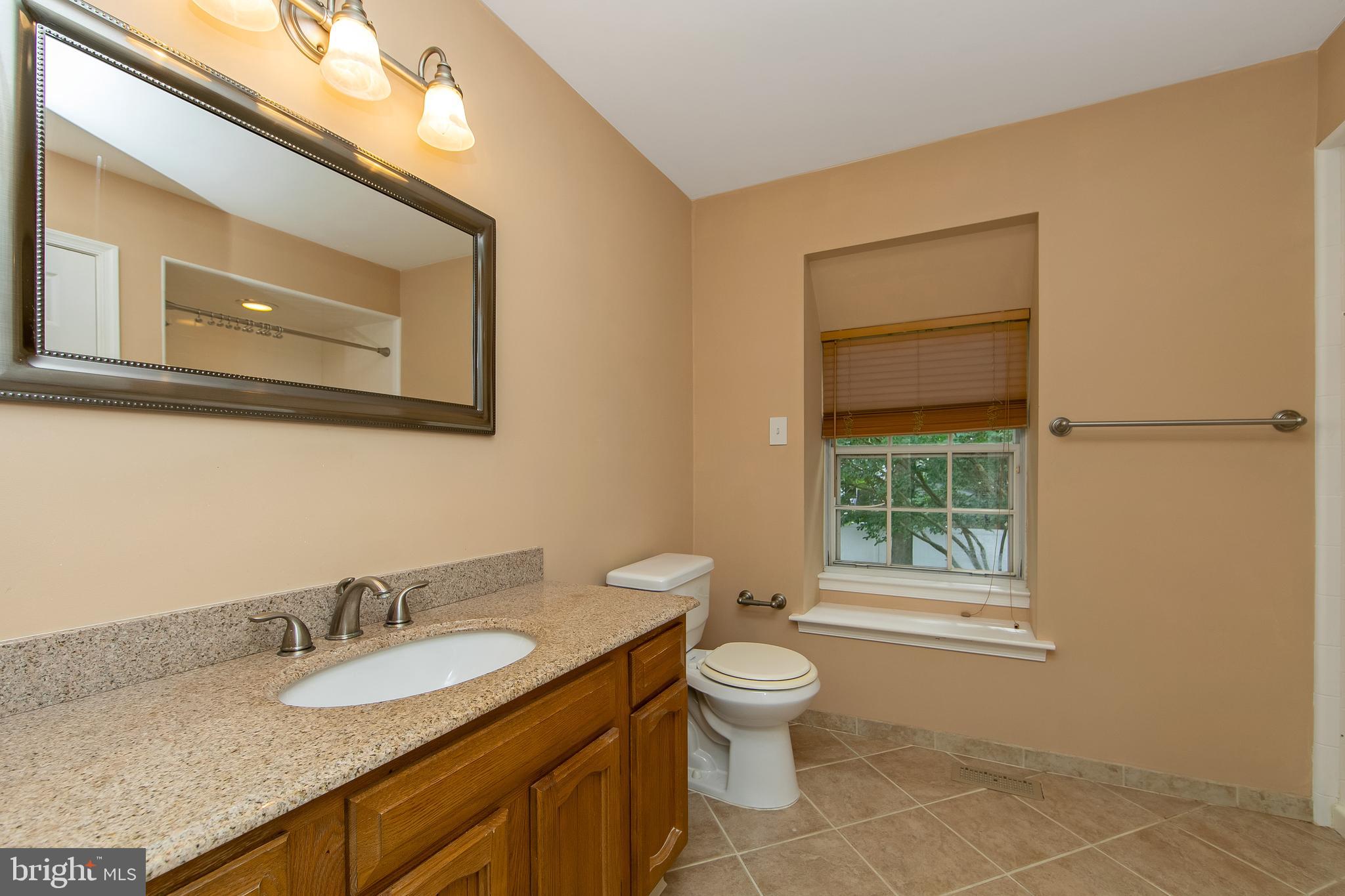 37 Hilliard Way Sewell, NJ 08080 - Photo 27 of 45