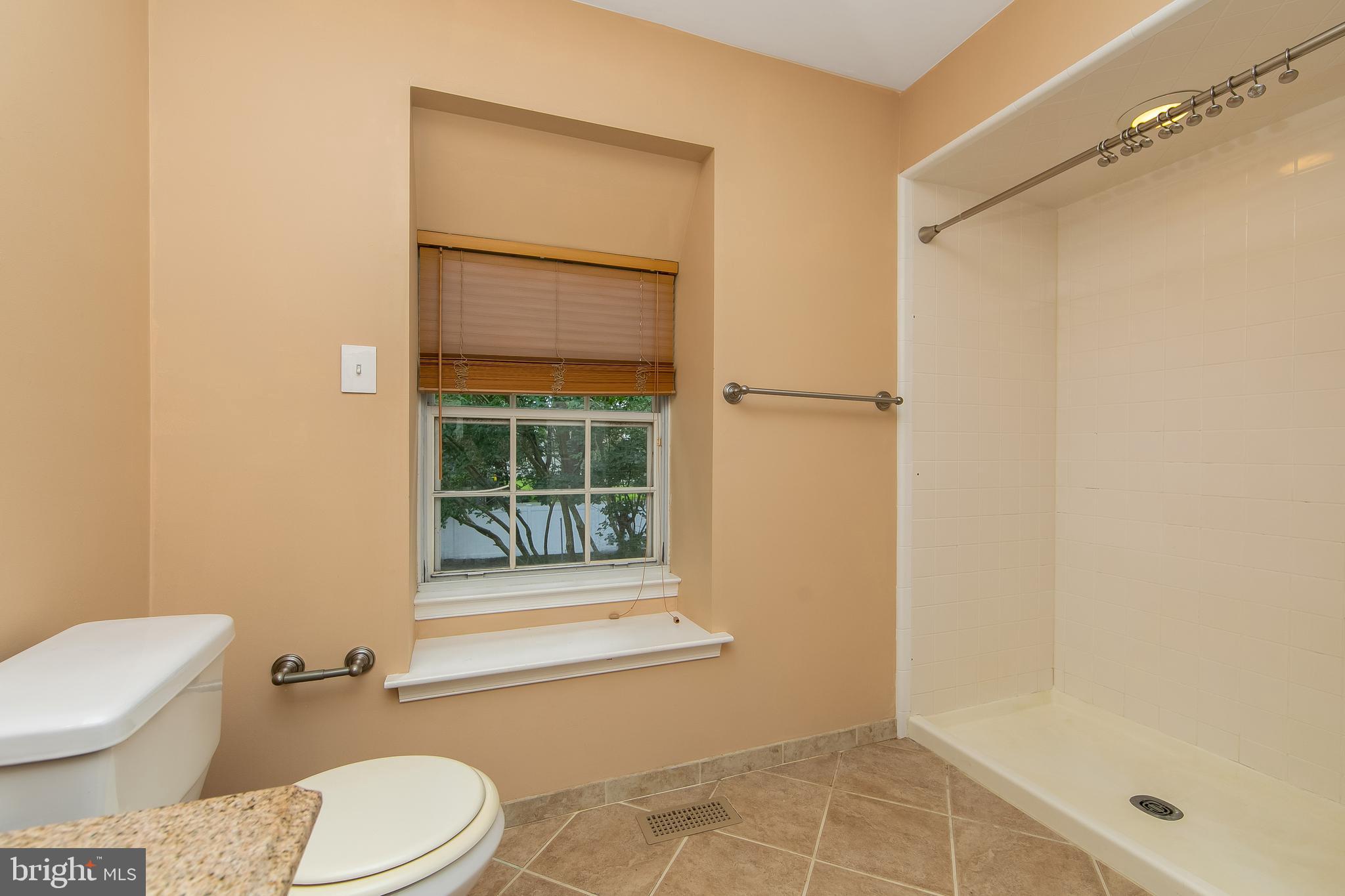 37 Hilliard Way Sewell, NJ 08080 - Photo 28 of 45