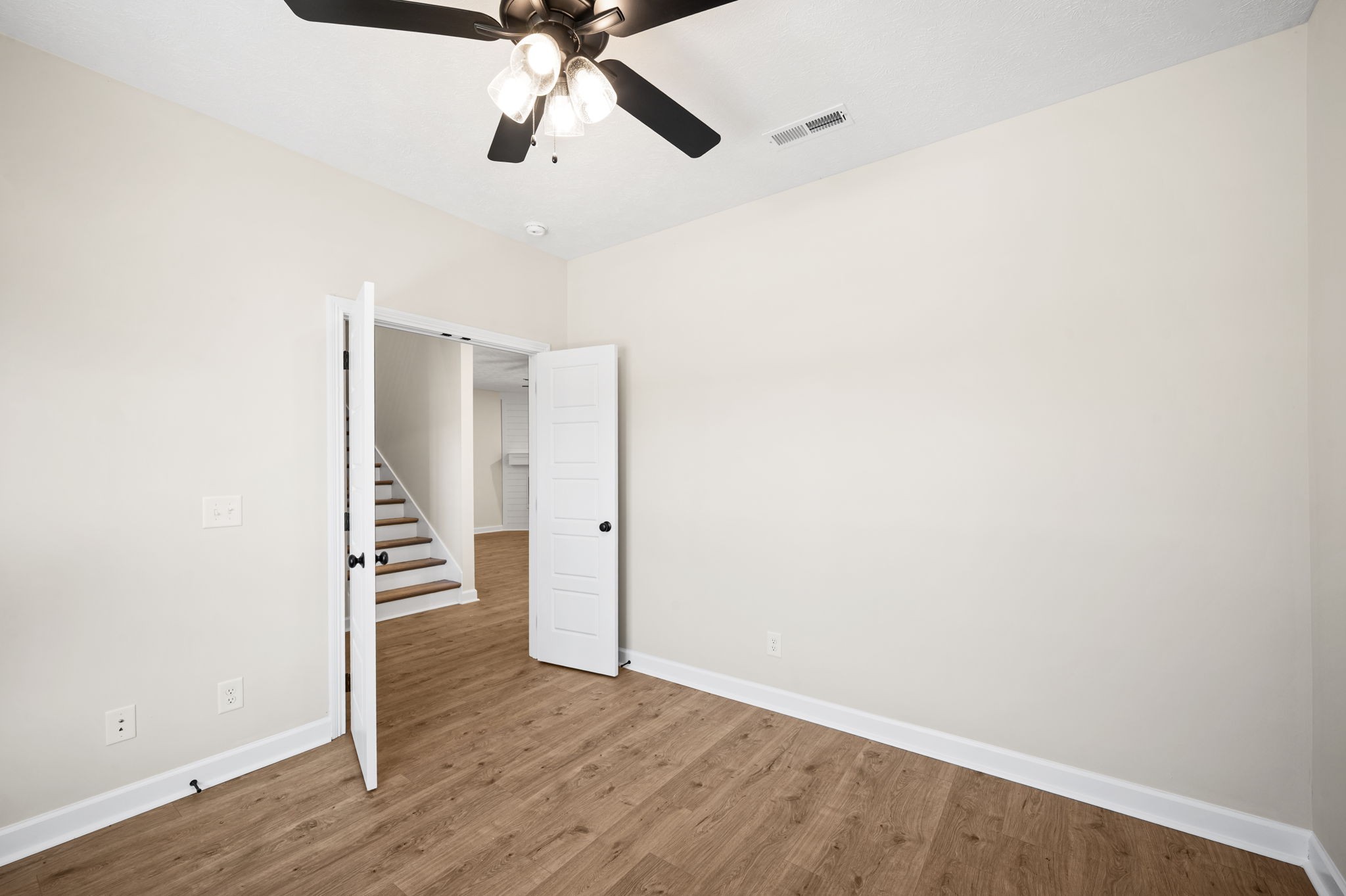 1749 Powell Road Clarksville, TN 37043 - Photo 17 of 50