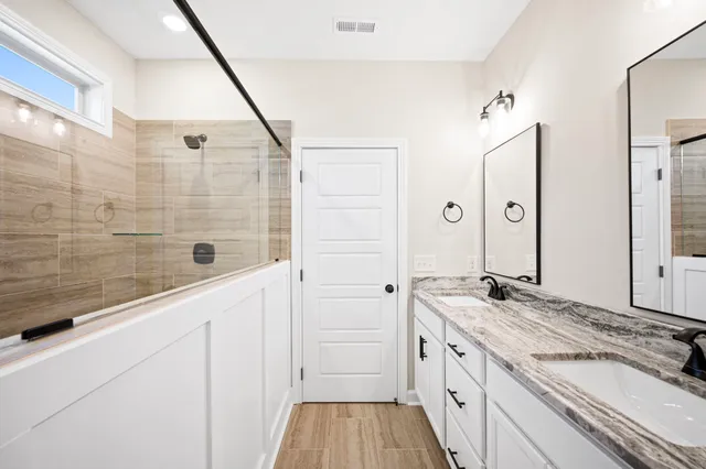 $629,900 | 1749 Powell Road, Clarksville, TN 37043