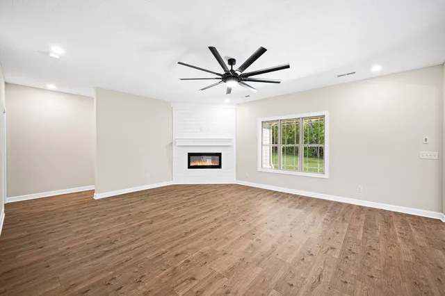 $629,900 | 1749 Powell Road, Clarksville, TN 37043