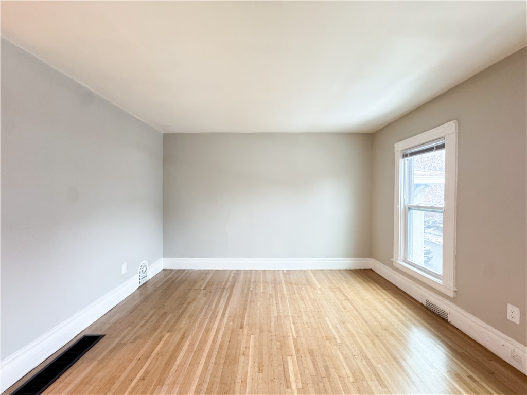 102 Gregory Street, Unit 2 Rochester, NY 14620 - Photo 5 of 19