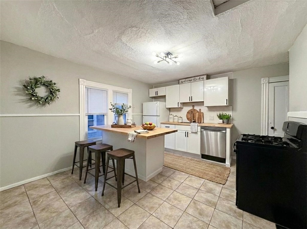 102 Gregory Street, Unit 2 Rochester, NY 14620 - Photo 6 of 19