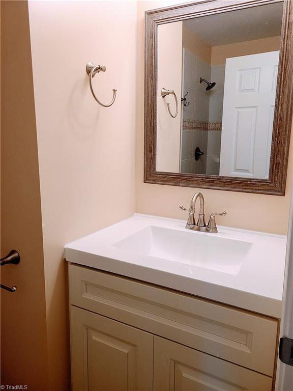 291 Young Road Stoneville, NC 27048 - Photo 9 of 13 Gallery Image 9