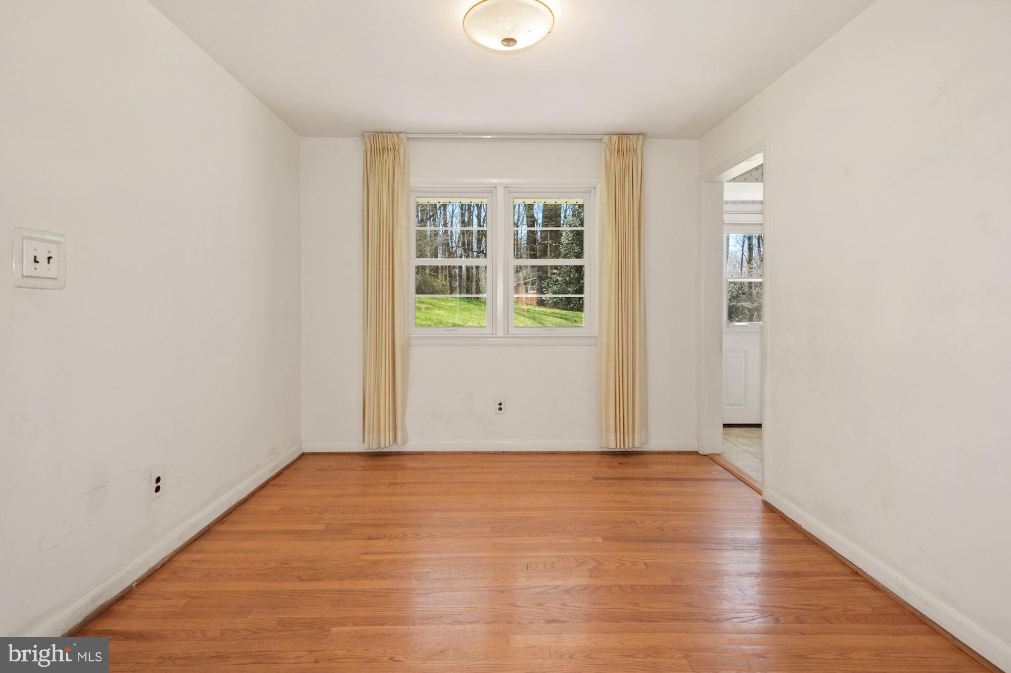 3812 Chanel Road Annandale, VA 22003 - Photo 7 of 32 Gallery Image 7