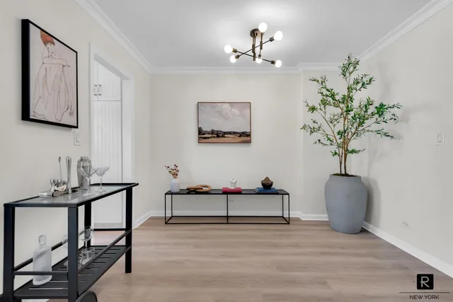 $1,380,000 | 115 East 9th Street, Unit 16L | Greenwich Village