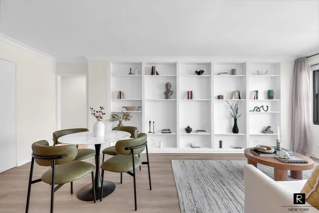 $1,380,000 | 115 East 9th Street, Unit 16L | Greenwich Village